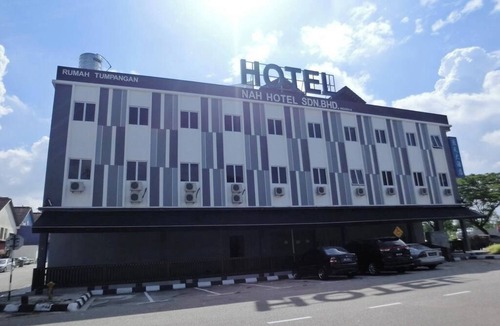 Kempas Hotel | Nah Hotel