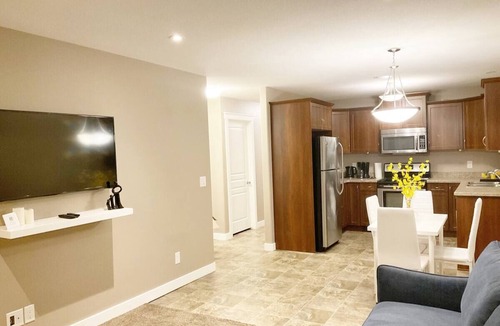 Regina House | NairaVilla: upscale accommodation for families and groups
