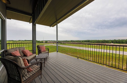 Salado Apartment | nAirplane/Hanger 2 bedrooms 2 baths, with beautiful views and a runway.#1