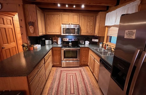 Elkton House | Naked Creek Cabin