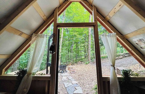 Sidney Cabin | Nama-Stay | A-Frame Glamping Site