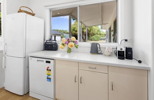 Mansfield Cottage | Nan's House - Mansfield Township