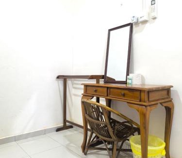 Bukit Kuang House | Nani Homestay