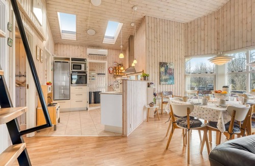 Trend House | "Nanook" - 750m to the fjord by Interhome