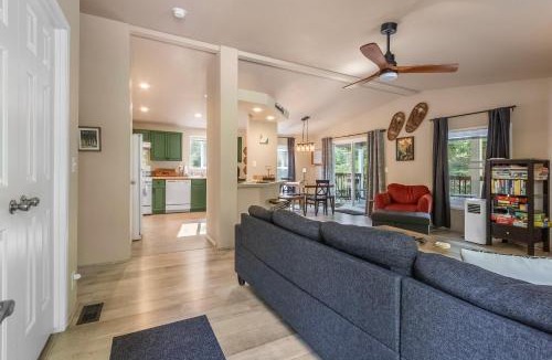 Packwood House | Nanook Haus