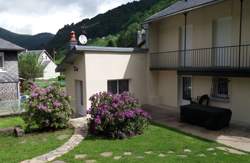 Mont-Dore House | NANOU residence