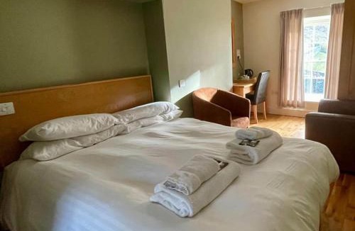 Rhyd-y-clafdy Hotel | Nant Gwrtheyrn