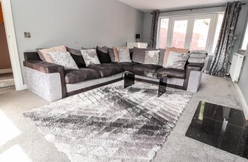 Wrexham House | Nant House