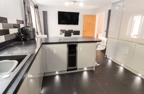 Wrexham Cottage | Nant House