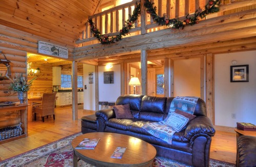 Topton Cabin | Nantahala Riverside Cabin