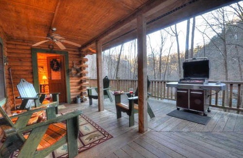 Topton House | Nantahala Riverside Cabin cabin
