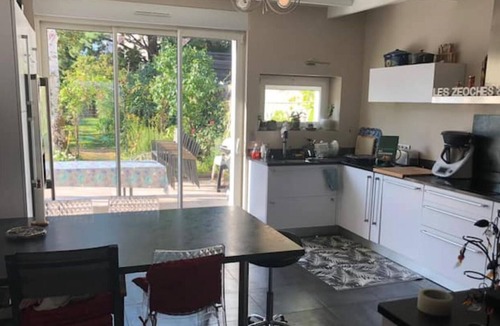 Mairie de Doulon Villa | 💯NANTES Villa⛱Heated pool☀Coeur de Ville😎