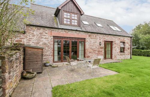 Kirriemuir House | Nantusi Cottage