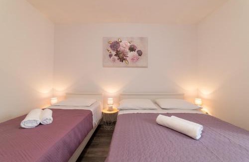 Trolokve House | Nany-Villa with heated pool