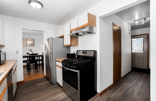 Fox Valley House | Naperville FHS Rental - Knoll Dr