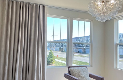 Fox Valley Condo | Naperville Luxury 3-bedroom