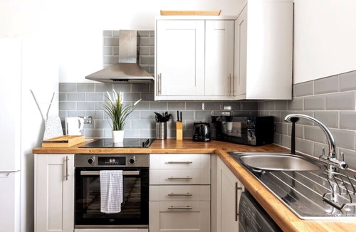 Barry Apartment | Naphtali Suite by Koya Homes