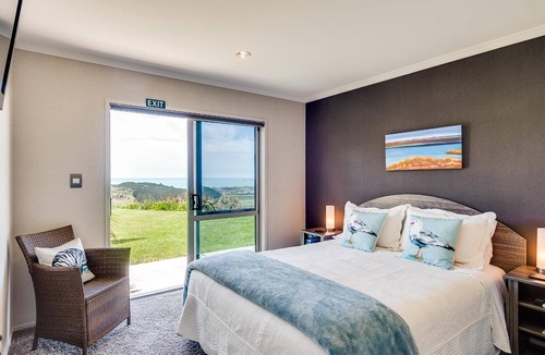 Eskdale Bed & Breakfast | Napier Bed & Breakfast Tequila Sunrise