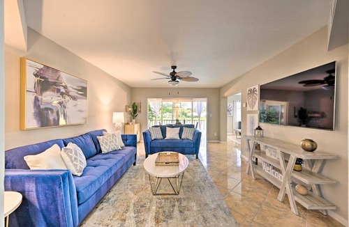 Central Naples House | Naples Condo w/Enclosed Balcony & Lake Views!