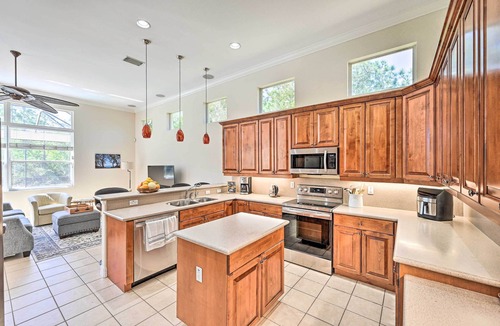 Rural Estates House | Naples Villa: Backyard Oasis w/Private Pool!