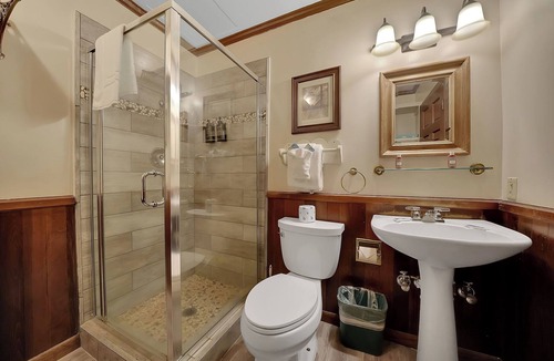 Fish Camp Hotel | Narrow Gauge Inn