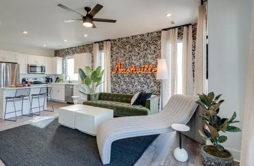Whitebridge House | Nashville - 5625 Lenox Ave