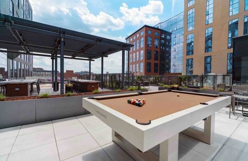 The Gulch Apartment | Nashville Central Luxe 2Bed 2Bath Suite