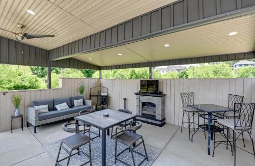 Barclay Drive House | Nashville Home w/Seasonal Pool < 5 Mi to Dtwn!
