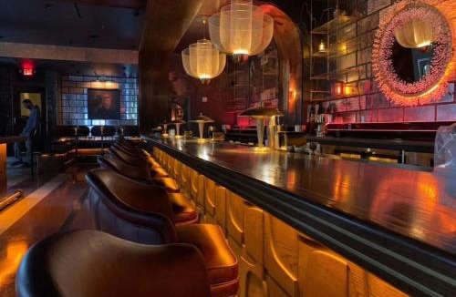 Downtown Nashville Apartment | Nashville Lower Broadway Suite 4BR by Maddox Hotel