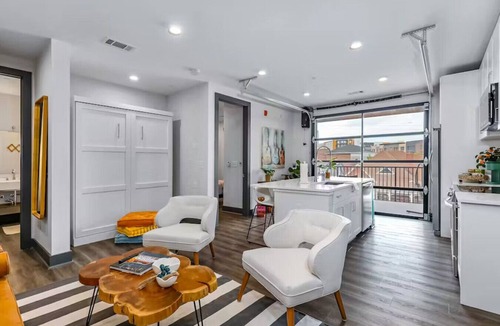 Academy Square Apartment | Nashville Oasis at The Muse: Modern 2BR With Balcony & Rooftop Views