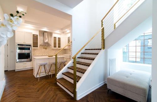Hadley - Washington Villa | Nashville Oasis
