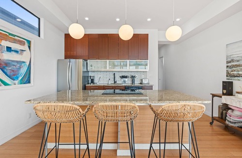 Katie Hill Neighborhood House | Nashville Skyline Views - 3BR/3BA, 5 Mins to Downtown