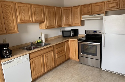 Nashwauk Hostel | Nashwauk Lodging - Hostel
