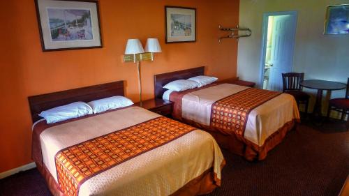 Yulee Hotel | Nassau Holiday Motel