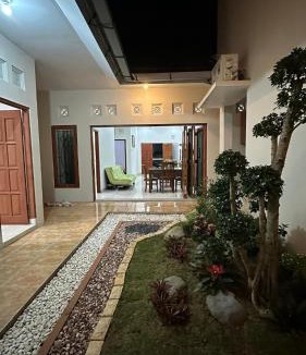 Depok Villa | Nata Villa Yogyakarta