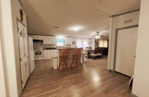 Medina County House | Natalia TX. Family Getaway!