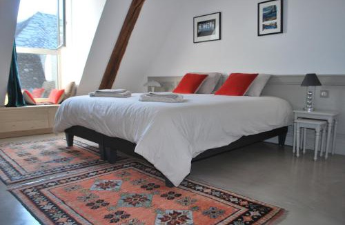 Marcillac-Vallon Bed & Breakfast | Natangora