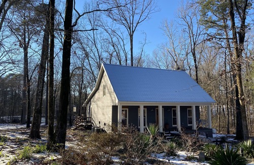 Canton Cabin | Natchez Trace Cabin Retreat on 5 acres