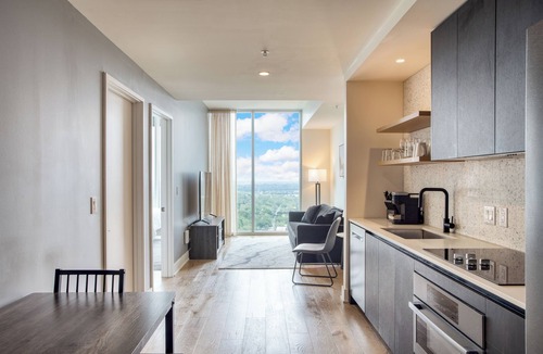 Rainey Street Historic District Apartment | Natiivo by AvantStay