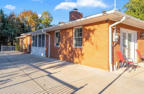 Oxon Hill House | National Harbor Guesthouse