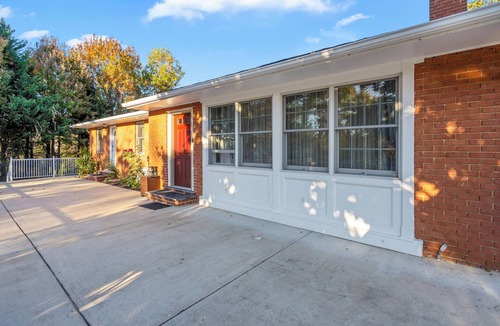 Oxon Hill House | National Harbor Guesthouse