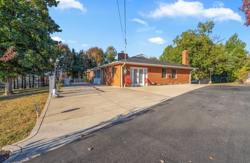 Oxon Hill House | National Harbor Guesthouse