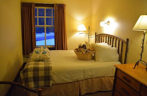 Longmire Hotel | National Park Inn