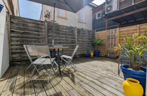 Le Coteau Apartment | Nationale 7, route des vacances