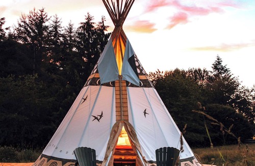 Kila RV Rental | Native American Tipi 3