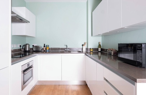 Westminster Apartment | Native Victoria