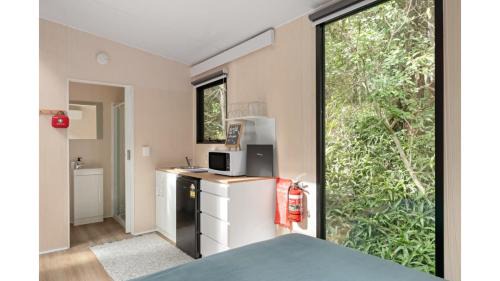 Bahrs Scrub House | Natural Age by Tiny Away