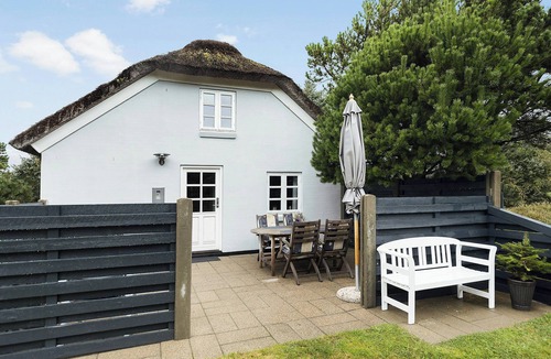 Vorupør House | Natural gem between heath and dunes
