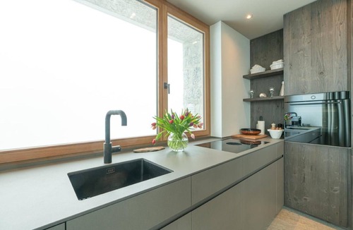 Maloja Apartment | Natural stone house Ciäsa Piol