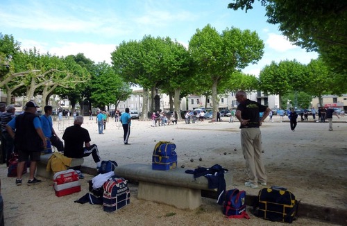 Fabras House | natural stone pavilion